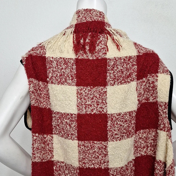 Red & Cream Cowgirl Fringe Plaid Open Front Western Cozy Sweater Vest One Size - Picture 6 of 8